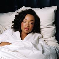 shonda-rhimes-snoring